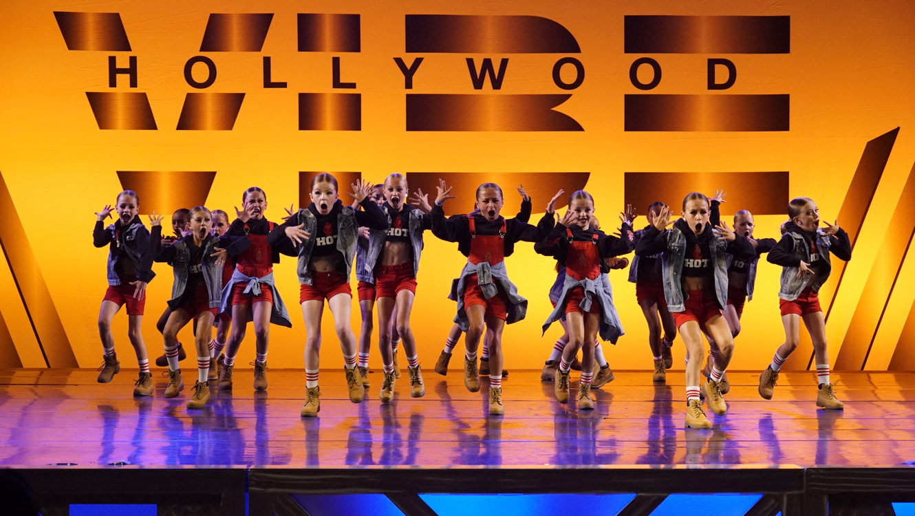 Hollywood Vibe 2021 Battle of the Stars Mini - Hot - Synergy Dance Academy